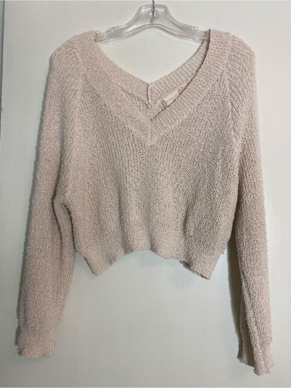 Altar'd State Creamy Beige V-Neck Cropped Knit Sweater Size S